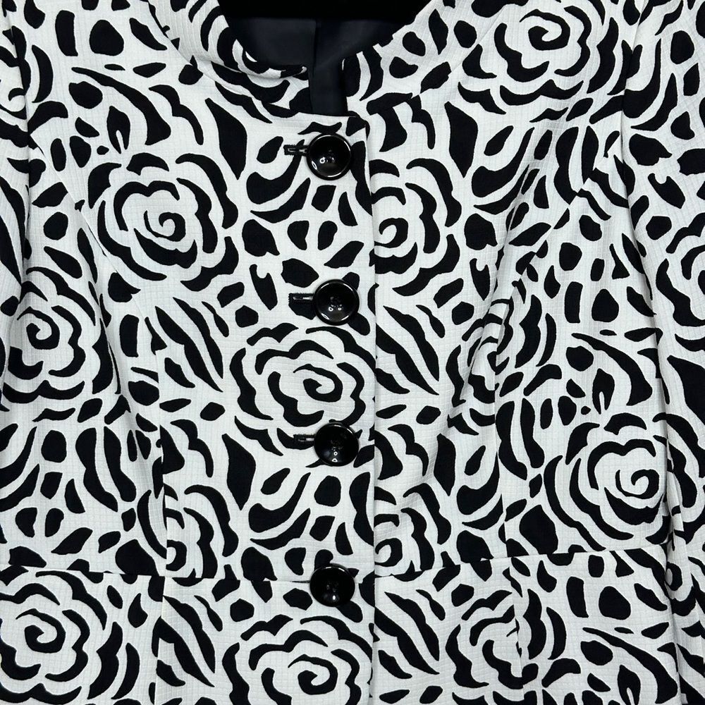 Kim Rogers Blazer. Size: 10 - Picture 3 of 7
